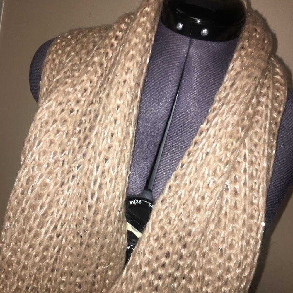 Infinititanscarf Withsparkles